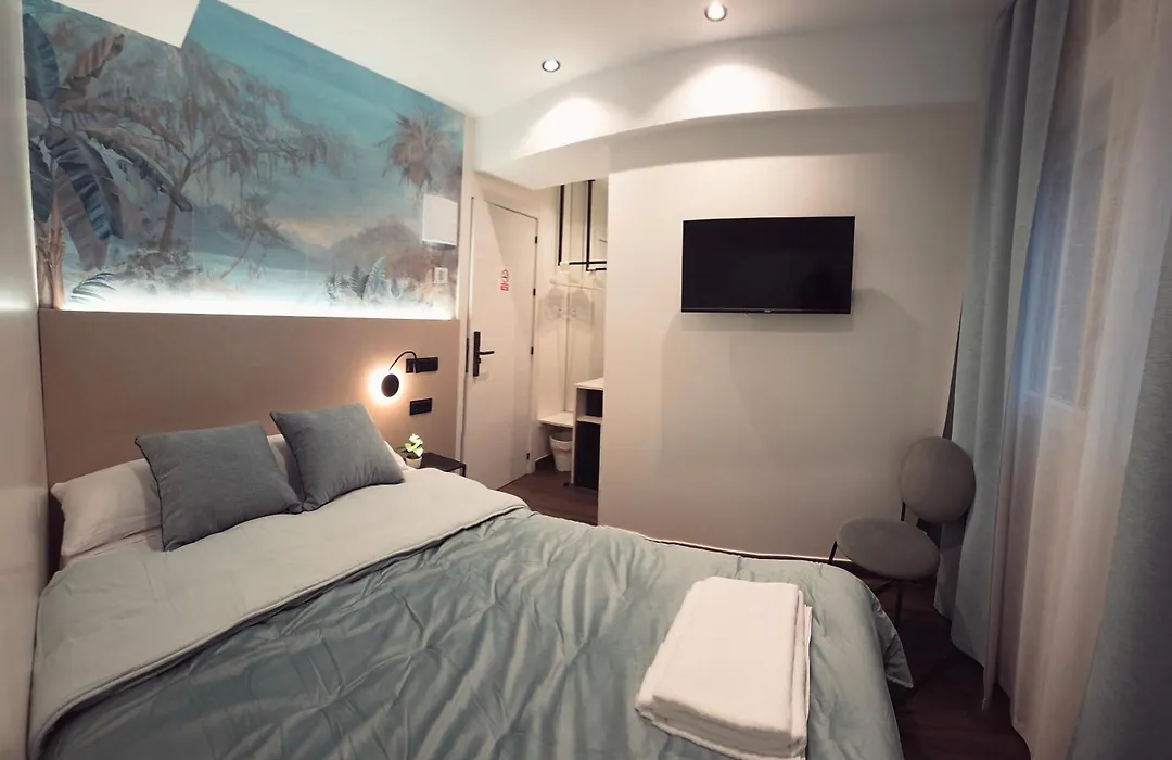 Pension Oasis Alicante-1